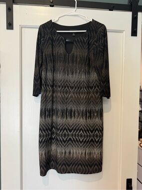 Elegant Black & tan Dress